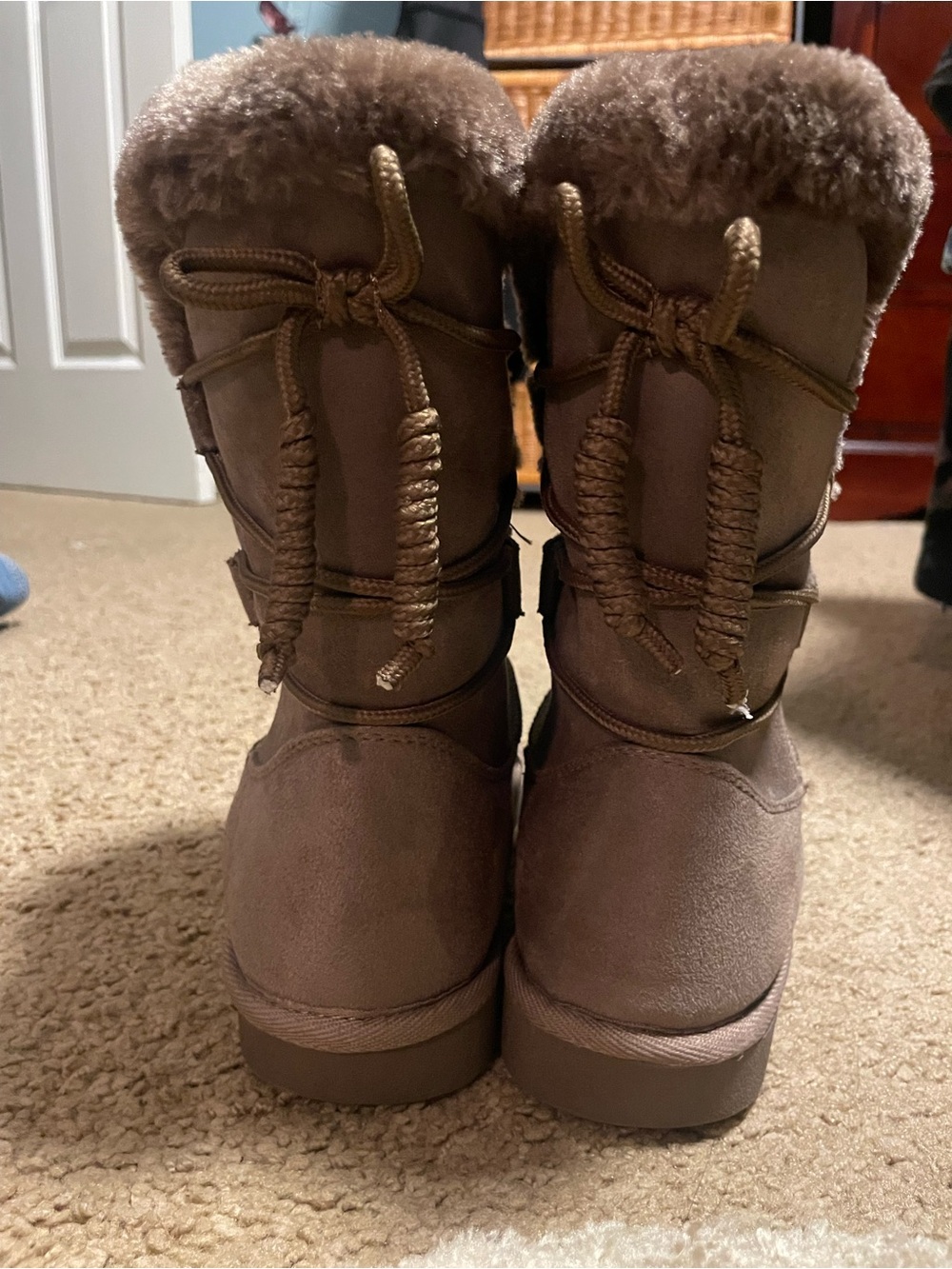 Cozy Faux-Fur Winter Boots in Brown
